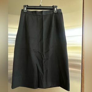 VINTAGE BLACK WOOL SKIRT